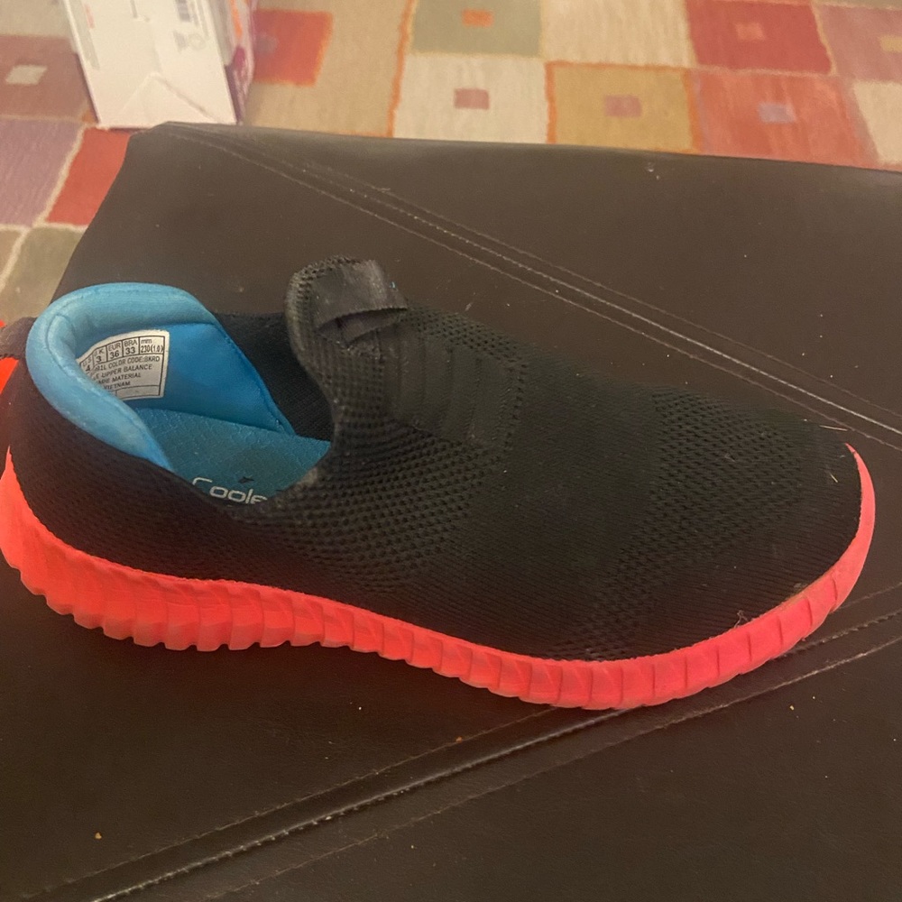 Skechers boys slip on sneakers
